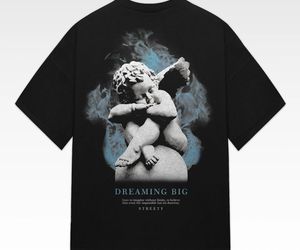 DREAMING BIG